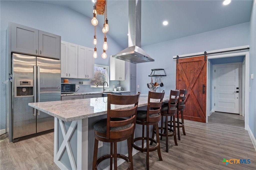 Image 25 of property listing at 11900 Fm 1660, Hutto, TX 78634