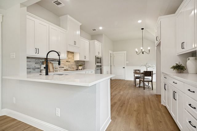 4110 Country Lane, Granbury, TX 76048