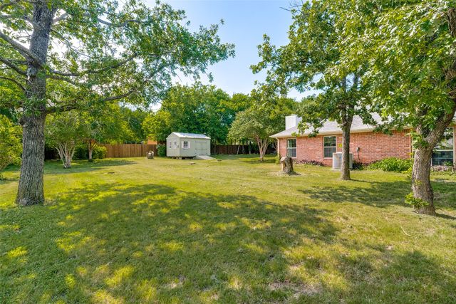 4110 Country Lane, Granbury, TX 76048