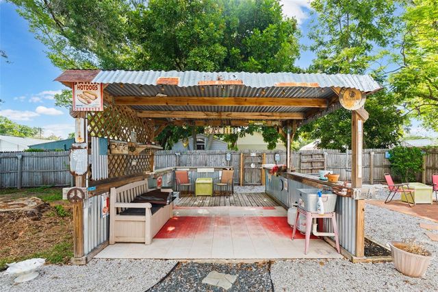 1111 38TH STREET W, Bradenton, FL 34205