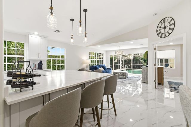 198 Brier Circle, Jupiter, FL 33458