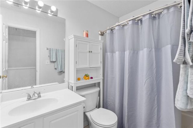 4088 Howell Park Road, Duluth, GA 30096