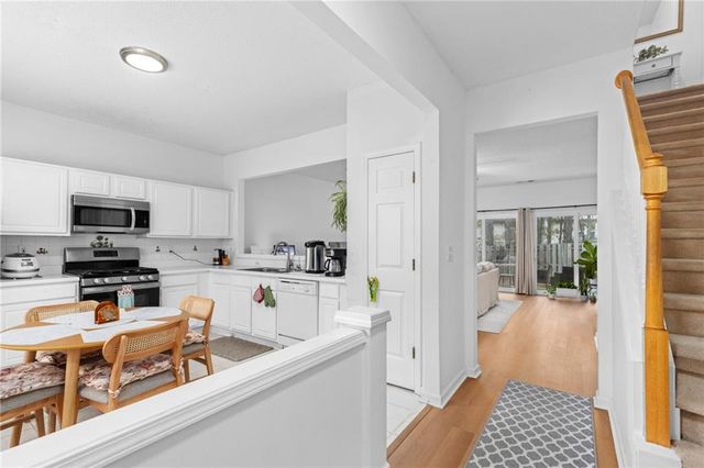 4088 Howell Park Road, Duluth, GA 30096