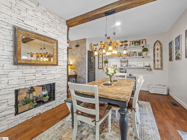 620 Hobbysville Road, Roebuck, SC 29376