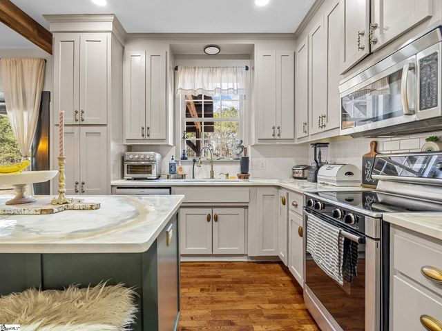 620 Hobbysville Road, Roebuck, SC 29376