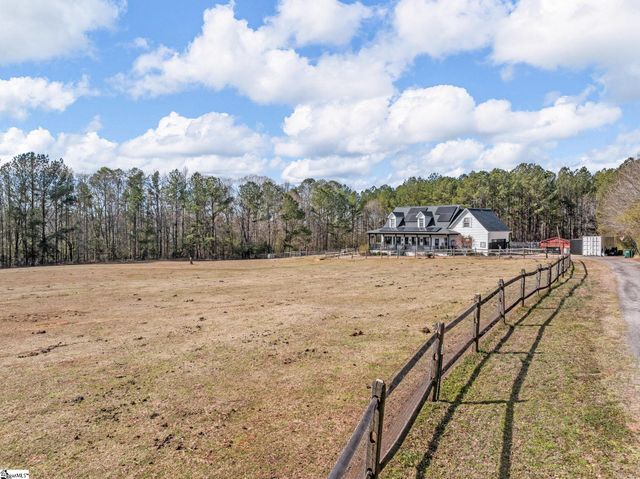 620 Hobbysville Road, Roebuck, SC 29376