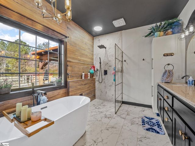 620 Hobbysville Road, Roebuck, SC 29376