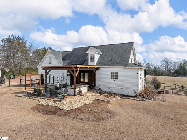 620 Hobbysville Road, Roebuck, SC 29376
