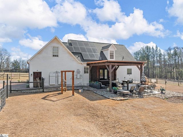 620 Hobbysville Road, Roebuck, SC 29376