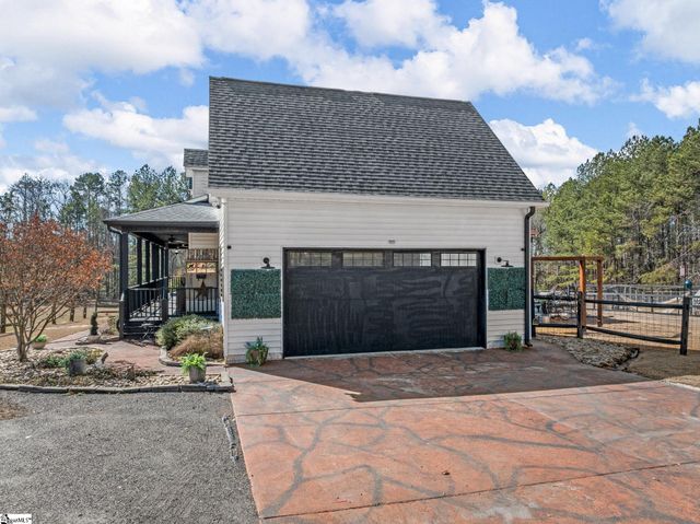 620 Hobbysville Road, Roebuck, SC 29376