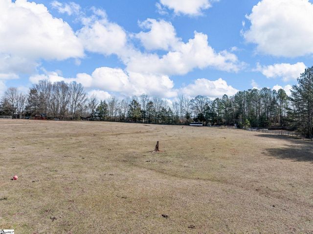 620 Hobbysville Road, Roebuck, SC 29376