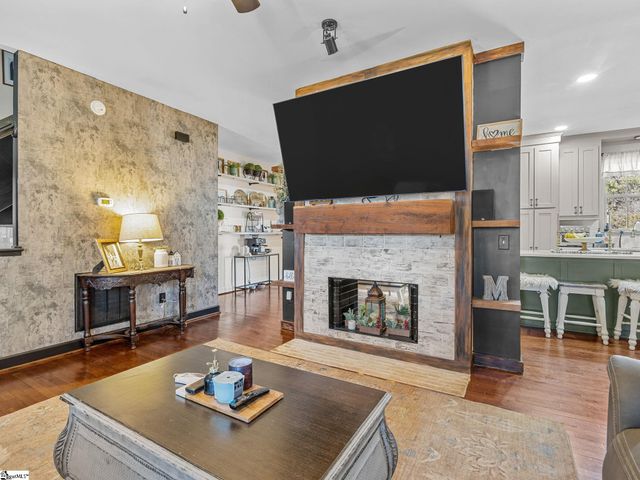 620 Hobbysville Road, Roebuck, SC 29376