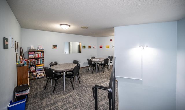135 Viking Drive E 102, Little Canada, MN 55117