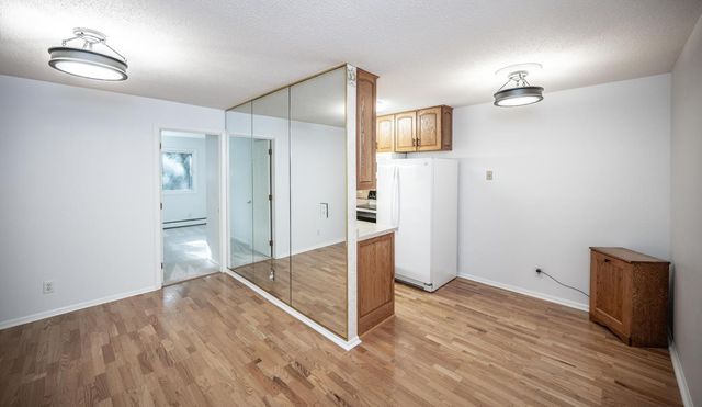 135 Viking Drive E 102, Little Canada, MN 55117