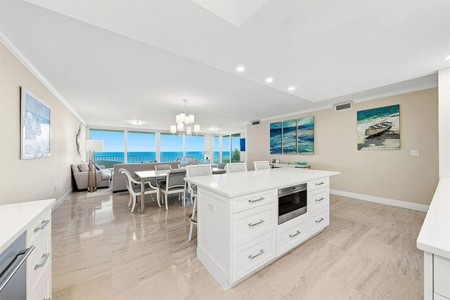 2001 SE Sailfish Point Boulevard 313, Stuart, FL 34996