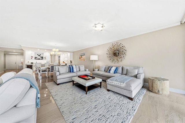2001 SE Sailfish Point Boulevard 313, Stuart, FL 34996