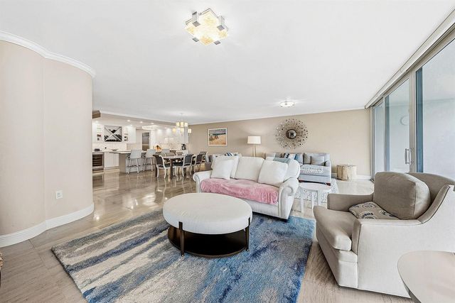 2001 SE Sailfish Point Boulevard 313, Stuart, FL 34996