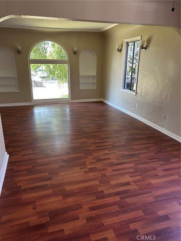 1947 E 74th st, Los Angeles, CA 90003