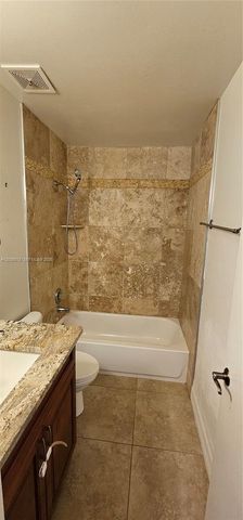 5352 NE 6th Avenue G9, Oakland Park, FL 33334
