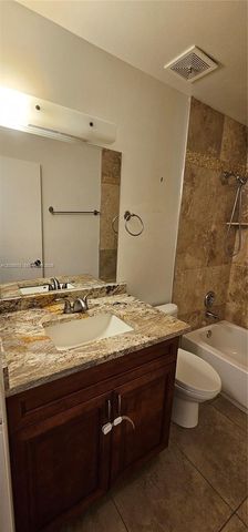 5352 NE 6th Avenue G9, Oakland Park, FL 33334