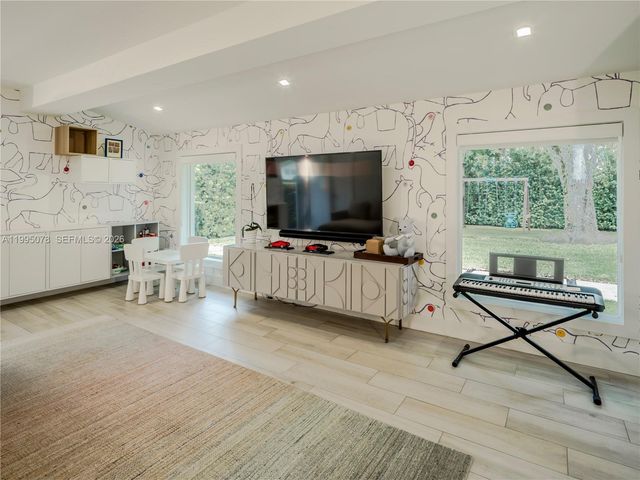 8525 SW 54th Court, Miami, FL 33143