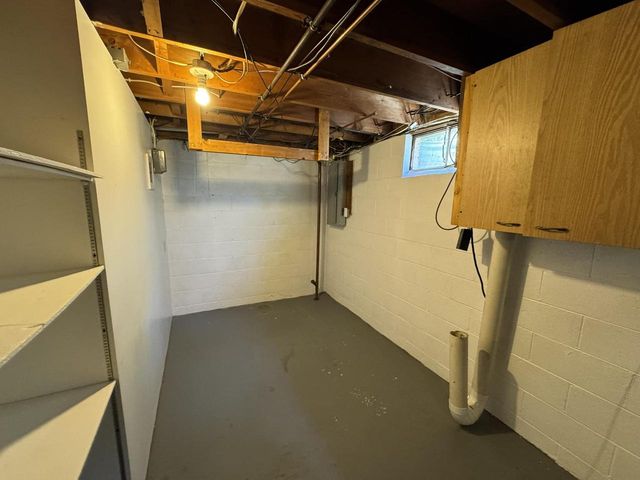 825 MICHAEL STREET, Kingsford, MI 49802