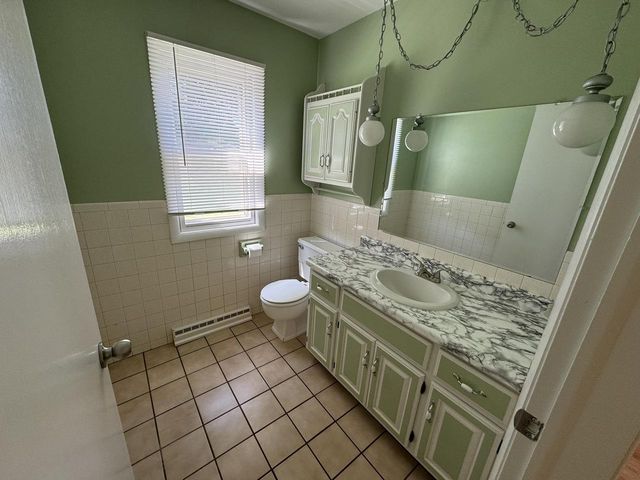 825 MICHAEL STREET, Kingsford, MI 49802