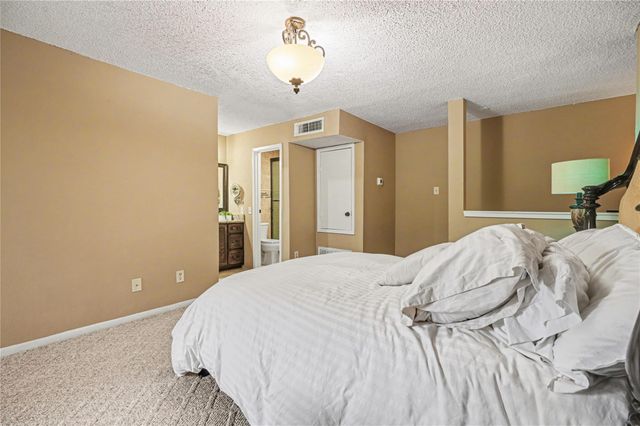 1900 Bay Area Boulevard 163, Houston, TX 77058