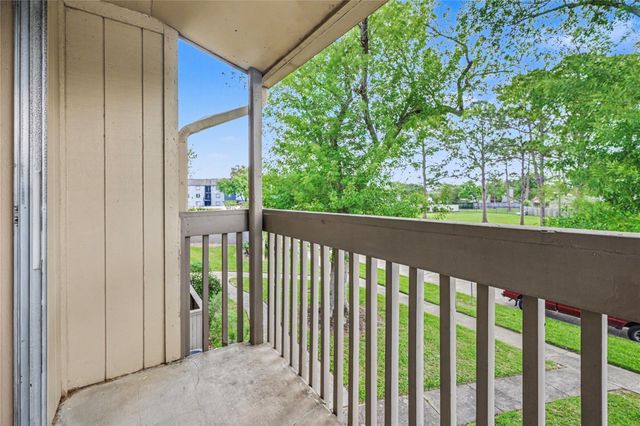 1900 Bay Area Boulevard 163, Houston, TX 77058