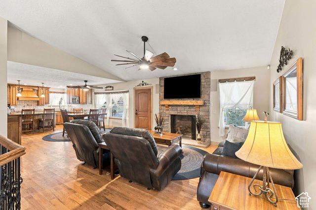 14138 S PHEASANT HOLLOW LN, Bluffdale, UT 84065