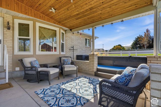 14138 S PHEASANT HOLLOW LN, Bluffdale, UT 84065