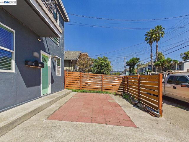 1241 1241B Ashby Ave, Berkeley, CA 94702