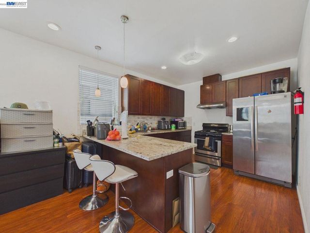 1241 1241B Ashby Ave, Berkeley, CA 94702