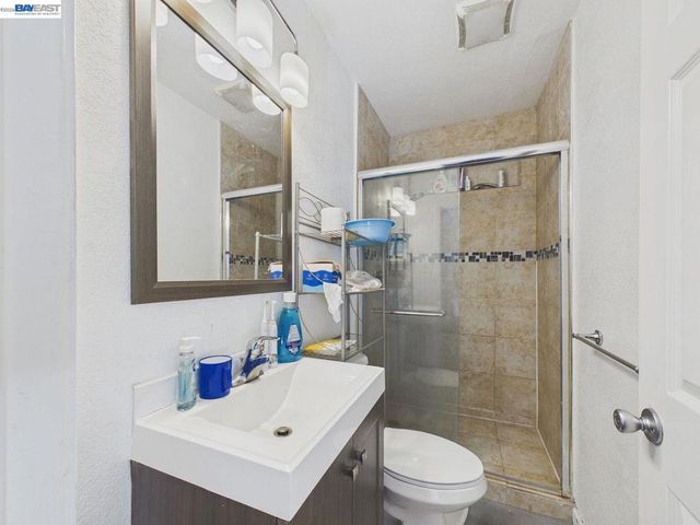 1241 1241B Ashby Ave, Berkeley, CA 94702