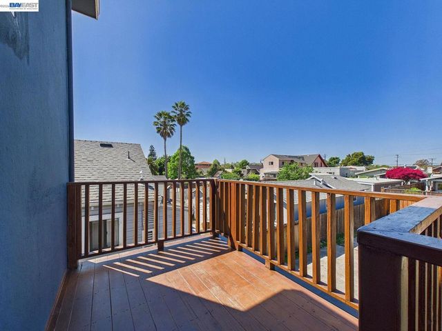 1241 1241B Ashby Ave, Berkeley, CA 94702