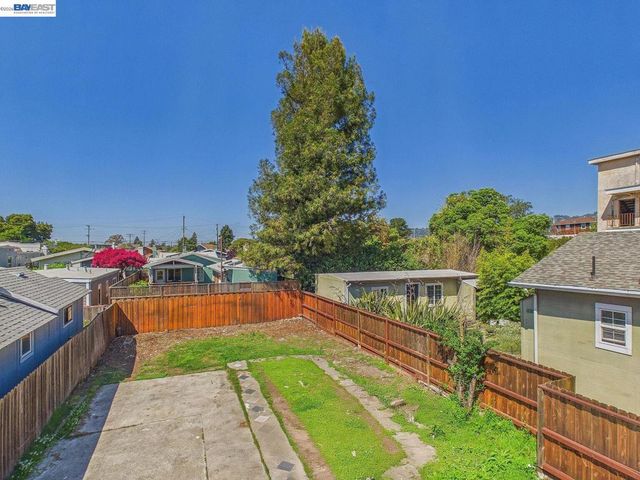 1241 1241B Ashby Ave, Berkeley, CA 94702