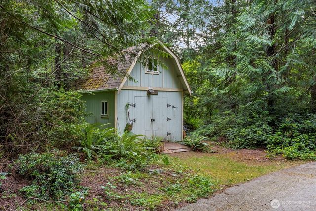 19144 Clear Creek Road NW, Poulsbo, WA 98370