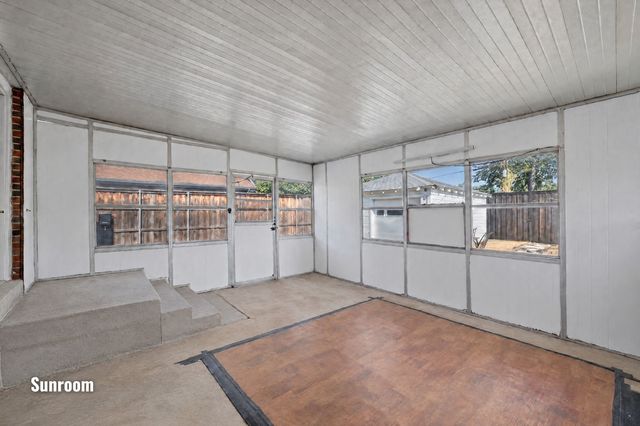 3727 Hawick Lane, Dallas, TX 75220