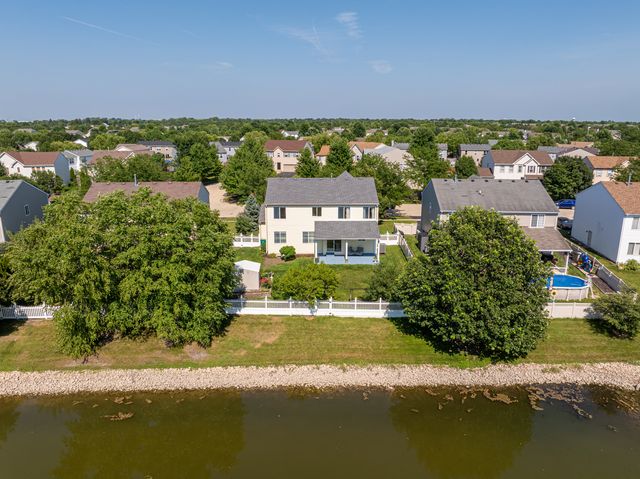 3707 Thoroughbred Lane, Joliet, IL 60435
