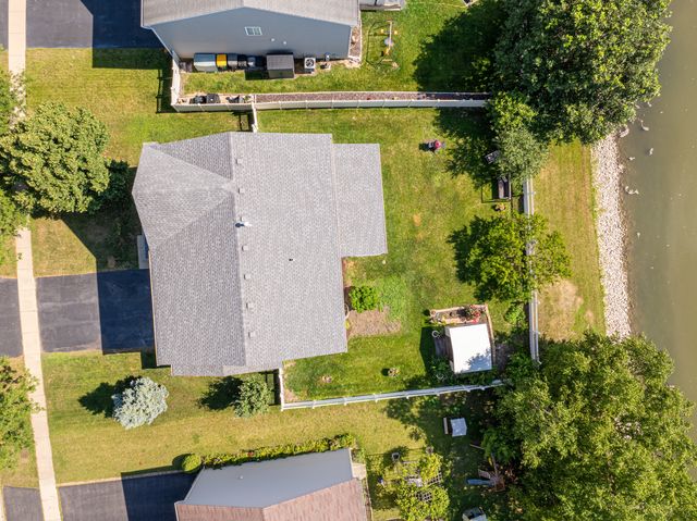 3707 Thoroughbred Lane, Joliet, IL 60435