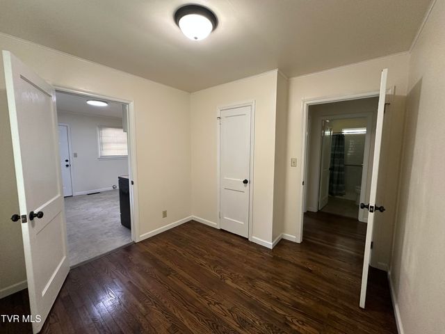 2200 East 7th Avenue, Johnson City, TN 37601