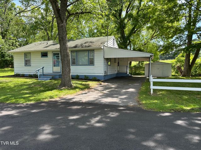 2200 East 7th Avenue, Johnson City, TN 37601