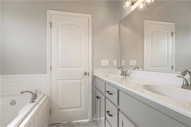 6110 NE 118th Street, Kansas City, MO 64156