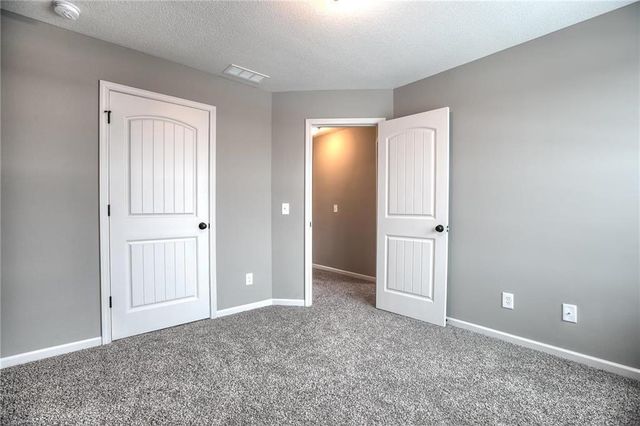 6110 NE 118th Street, Kansas City, MO 64156