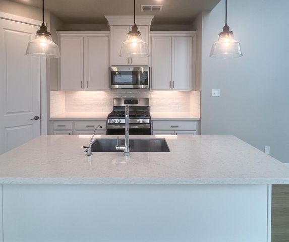 21818 Fitzroy Manor Lane, Cypress, TX 77433