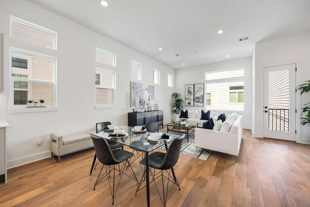 303 Marcella Street F, Houston, TX 77091