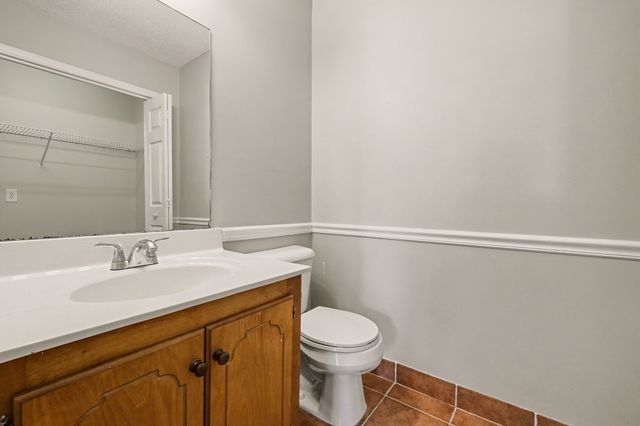 2823 Black Stallion Ct, Murfreesboro, TN 37130