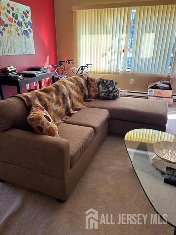 310 Sharon Way C, Monroe, NJ 08831