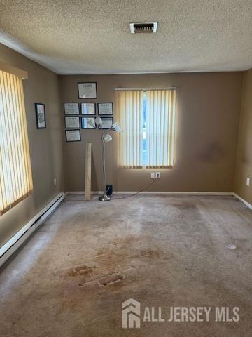 310 Sharon Way C, Monroe, NJ 08831