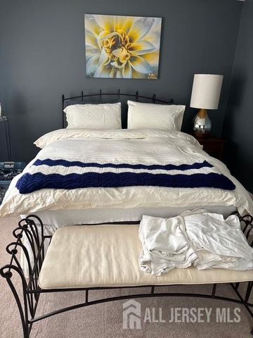 310 Sharon Way C, Monroe, NJ 08831